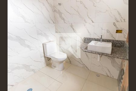 Casa à venda com 172m², 3 quartos e 2 vagasBanheiro da Suíte 2