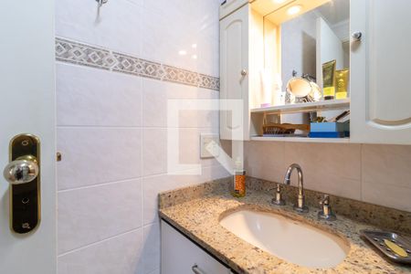 Apartamento à venda com 92m², 3 quartos e 2 vagasBanheiro 