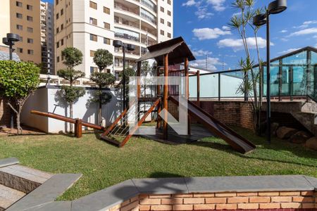 Apartamento à venda com 92m², 3 quartos e 2 vagasÁrea comum - Playground