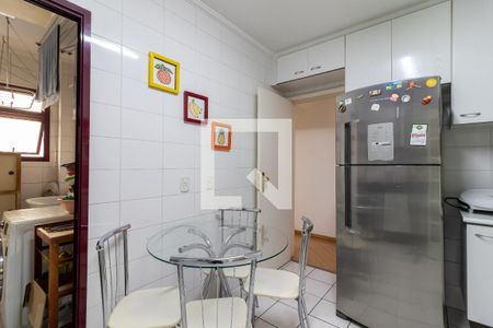 Apartamento à venda com 92m², 3 quartos e 2 vagasCozinha