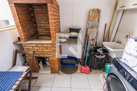 Área privativa e de serviço de apartamento para alugar com 2 quartos, 86m² em Castelo, Belo Horizonte