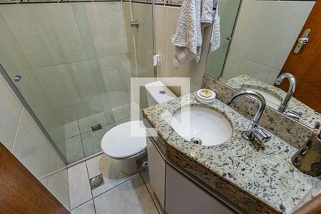 Banheiro de apartamento para alugar com 2 quartos, 86m² em Castelo, Belo Horizonte