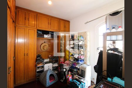 Casa à venda com 318m², 4 quartos e 4 vagasQuarto 3