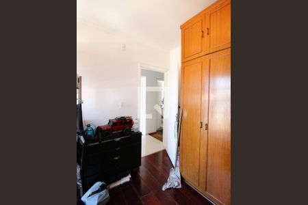 Casa à venda com 318m², 4 quartos e 4 vagasQuarto 3