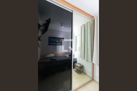 Apartamento à venda com 64m², 3 quartos e 1 vaga Apartamento à venda com 64m², 3 quartos e 1 vagaQuarto 2