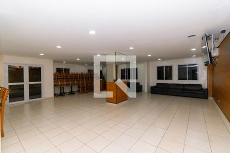 Apartamento à venda com 64m², 3 quartos e 1 vaga Apartamento à venda com 64m², 3 quartos e 1 vagaÁrea comum - Salão de festas