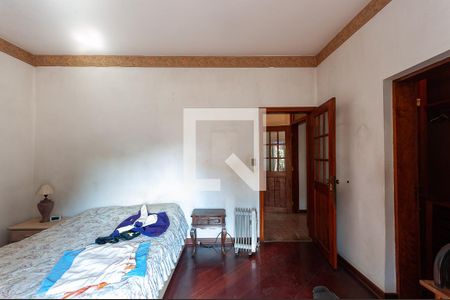 Casa à venda com 300m², 4 quartos e 3 vagasQuarto 4 Suíte