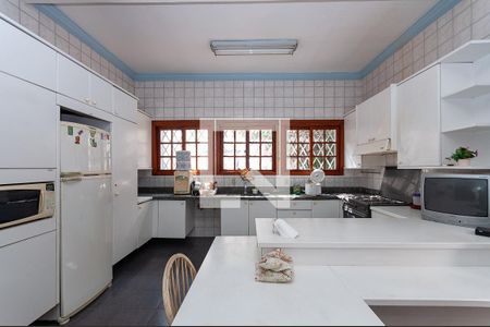 Casa à venda com 300m², 4 quartos e 3 vagasCozinha