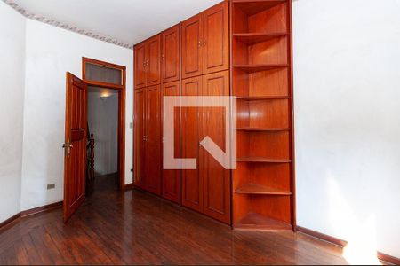 Casa à venda com 300m², 4 quartos e 3 vagasQuarto 1