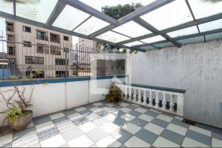 Casa à venda com 300m², 4 quartos e 3 vagasÁrea comum