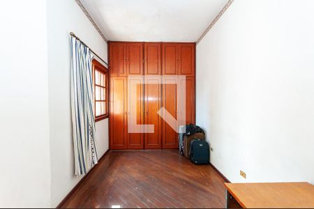 Casa à venda com 300m², 4 quartos e 3 vagasQuarto 2