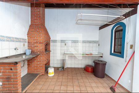 Casa à venda com 300m², 4 quartos e 3 vagasChurrasqueira