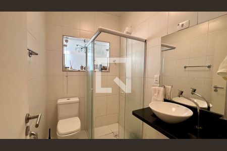 Apartamento à venda com 67m², 2 quartos e sem vagaBanheiro