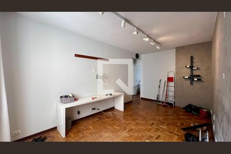 Sala de apartamento à venda com 2 quartos, 67m² em Pinheiros, São Paulo
