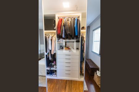 Apartamento à venda com 131m², 4 quartos e 2 vagasCloset da Suíte