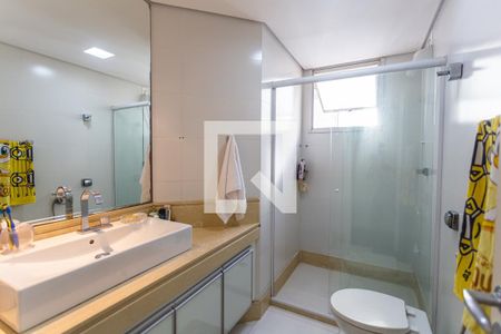 Apartamento à venda com 131m², 4 quartos e 2 vagasBanheiro Social