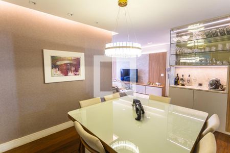 Apartamento à venda com 131m², 4 quartos e 2 vagasCopa