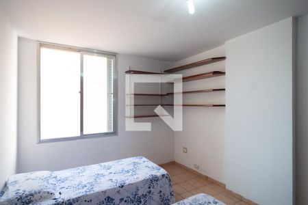 Apartamento à venda com 180m², 3 quartos e 1 vagaQuarto 01