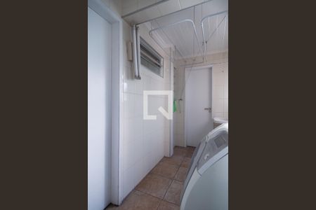 Apartamento à venda com 180m², 3 quartos e 1 vagaÁrea de Serviço