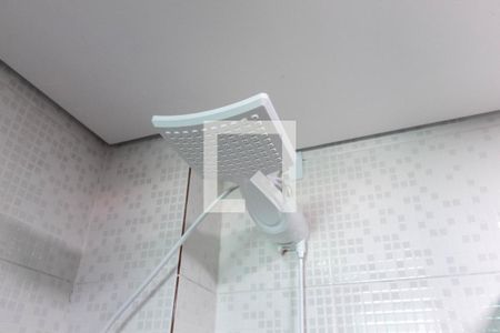 Apartamento à venda com 36m², 2 quartos e sem vagaChuveiro