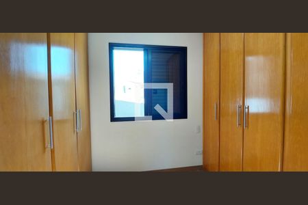 Casa à venda com 247m², 3 quartos e 7 vagasQuarto 2