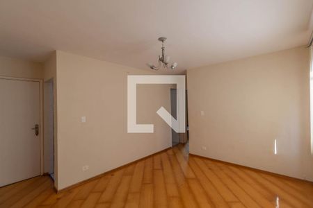 Sala de apartamento à venda com 2 quartos, 49m² em Vila Carmosina, São Paulo