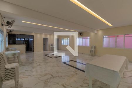 Apartamento para alugar com 49m², 2 quartos e 1 vagaÁrea Comum - Salão de Festas