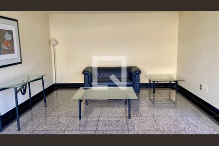 Apartamento à venda com 200m², 3 quartos e 3 vagasHall social