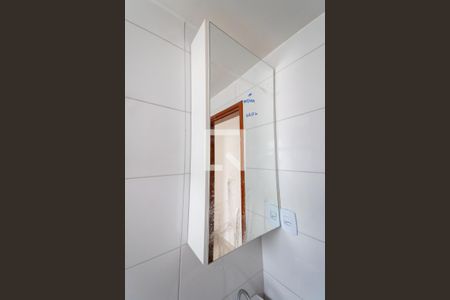 Casa de condomínio para alugar com 39m², 2 quartos e sem vaga Casa de condomínio para alugar com 39m², 2 quartos e sem vagaBanheiro