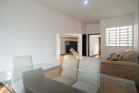 Apartamento à venda com 116m², 2 quartos e sem vagaSala