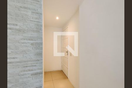 Sala - Entrada de apartamento à venda com 2 quartos, 64m² em Grajaú, Rio de Janeiro