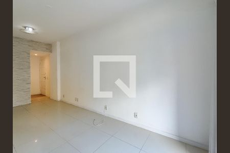 Sala de apartamento à venda com 2 quartos, 64m² em Grajaú, Rio de Janeiro