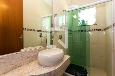 Apartamento à venda com 200m², 3 quartos e 2 vagasBanheiro 1