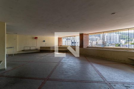 Apartamento à venda com 80m², 1 quarto e 1 vagaÁrea Comum - Playground