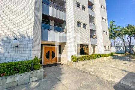 Apartamento à venda com 412m², 4 quartos e 5 vagas Apartamento à venda com 412m², 4 quartos e 5 vagasÁrea Comum