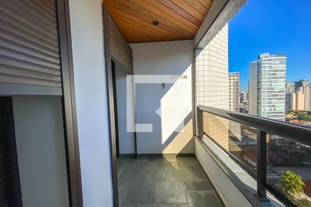 Apartamento à venda com 412m², 4 quartos e 5 vagas Apartamento à venda com 412m², 4 quartos e 5 vagasVaranda da Suíte 1