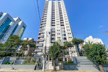 Apartamento à venda com 412m², 4 quartos e 5 vagas Apartamento à venda com 412m², 4 quartos e 5 vagasFachada