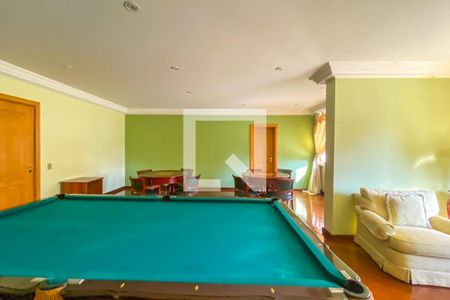 Apartamento à venda com 412m², 4 quartos e 5 vagas Apartamento à venda com 412m², 4 quartos e 5 vagasÁrea Comum