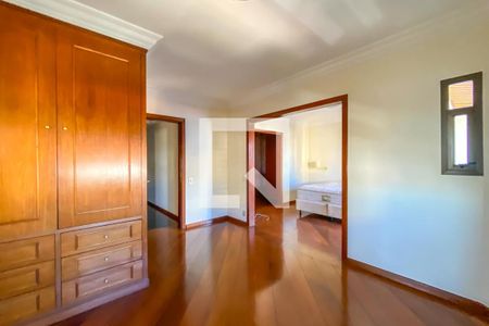 Apartamento à venda com 412m², 4 quartos e 5 vagas Apartamento à venda com 412m², 4 quartos e 5 vagasSuíte 4