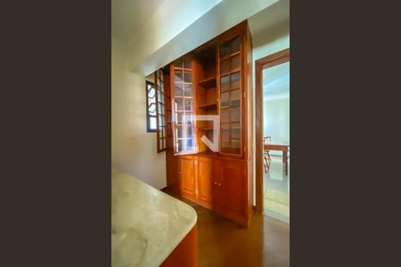 Apartamento à venda com 412m², 4 quartos e 5 vagas Apartamento à venda com 412m², 4 quartos e 5 vagasPrataria