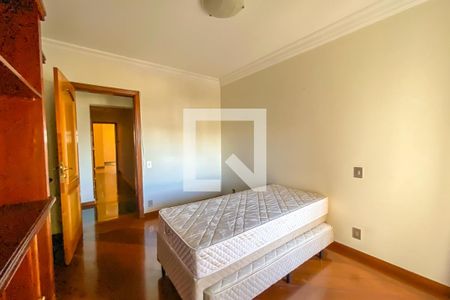 Apartamento à venda com 412m², 4 quartos e 5 vagas Apartamento à venda com 412m², 4 quartos e 5 vagasSuíte 2