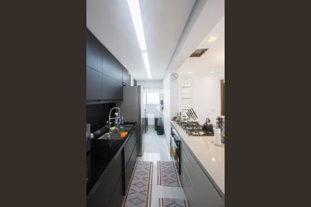 Apartamento à venda com 102m², 2 quartos e 2 vagasCozinha