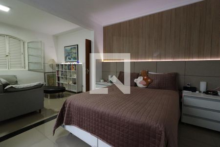 Casa para alugar com 300m², 4 quartos e 4 vagasQuarto 2 - Suíte