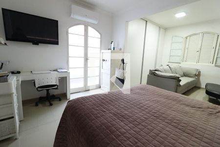 Casa para alugar com 300m², 4 quartos e 4 vagasQuarto 2 - Suíte