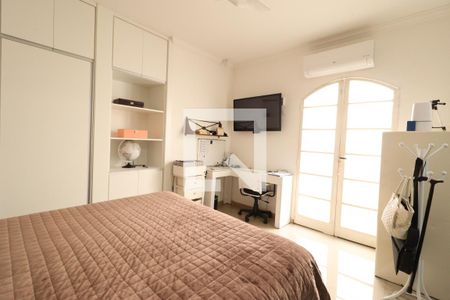 Casa para alugar com 300m², 4 quartos e 4 vagasQuarto 2 - Suíte