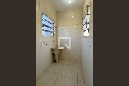 Casa para alugar com 86m², 2 quartos e sem vagaÁrea de Serviço