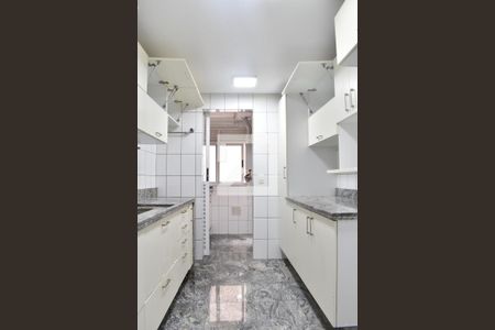 Apartamento para alugar com 95m², 2 quartos e 1 vagaCozinha