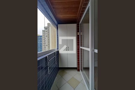Apartamento para alugar com 95m², 2 quartos e 1 vagaVaranda