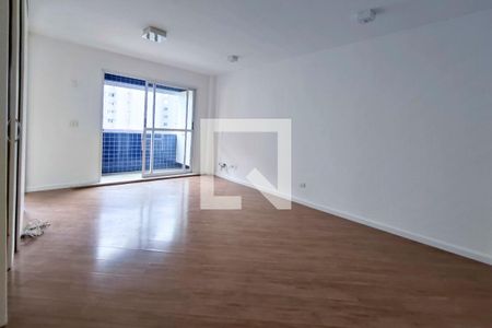 Sala de apartamento para alugar com 2 quartos, 95m² em Água Verde, Curitiba