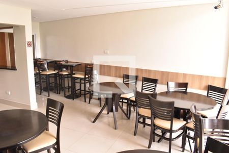Apartamento para alugar com 95m², 2 quartos e 1 vagaÁrea comum - Salão de festas